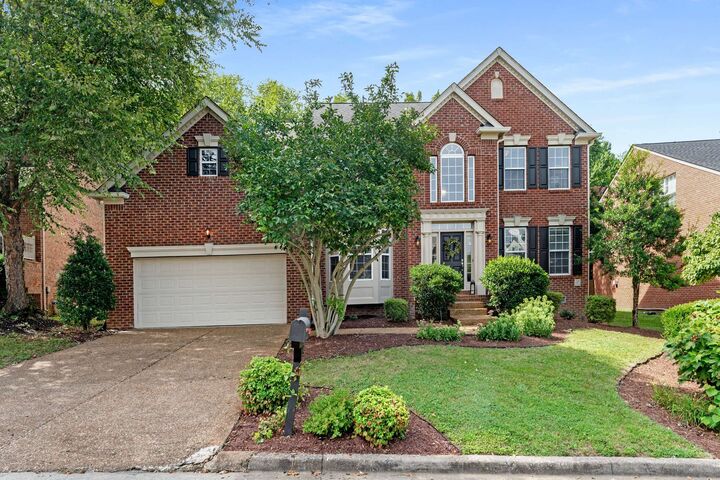 817 Holt Grove Ct  Nashville TN 37211 photo