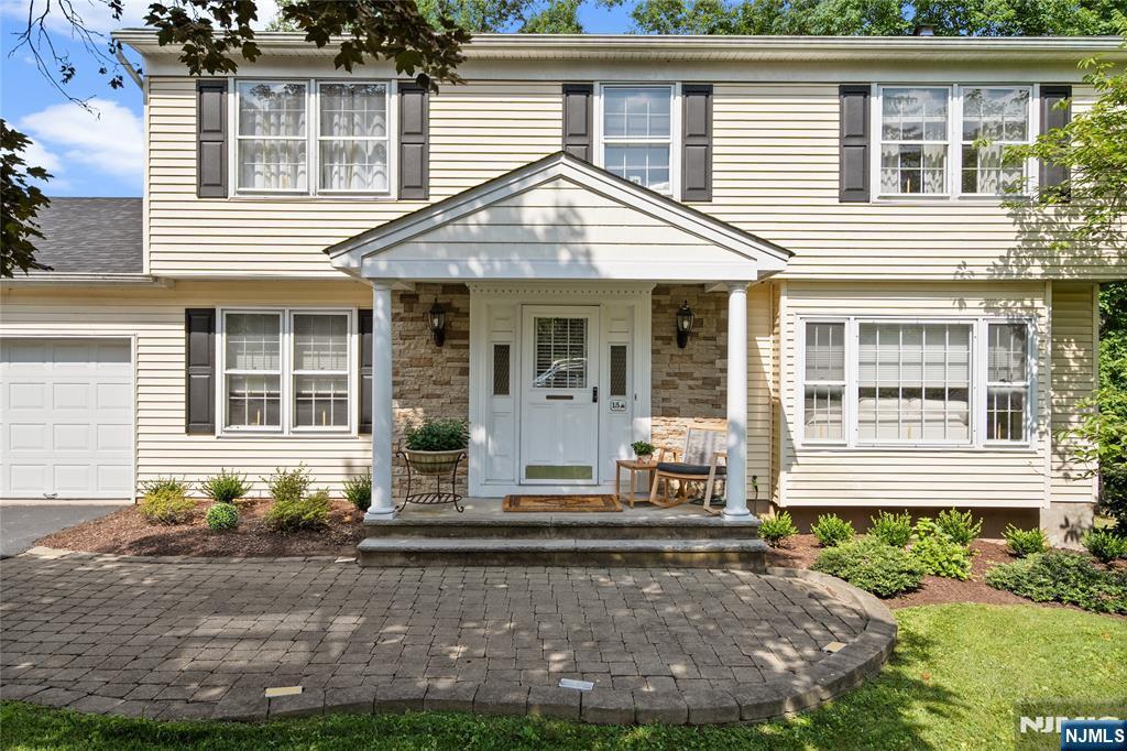 15 Phyllis Court  Wayne NJ 07470 photo