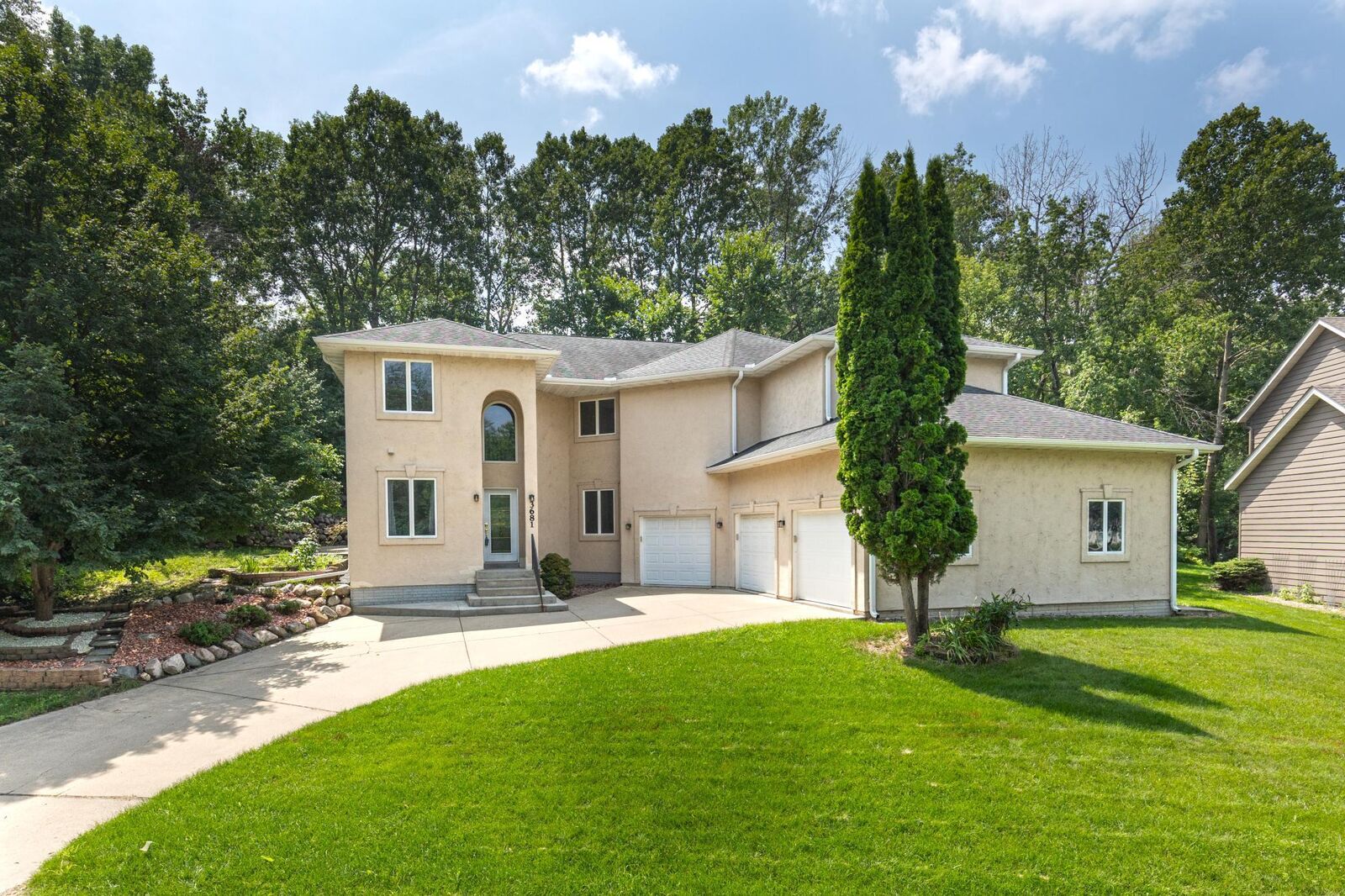 Property Photo: 3681 Robin Lane MN 55122