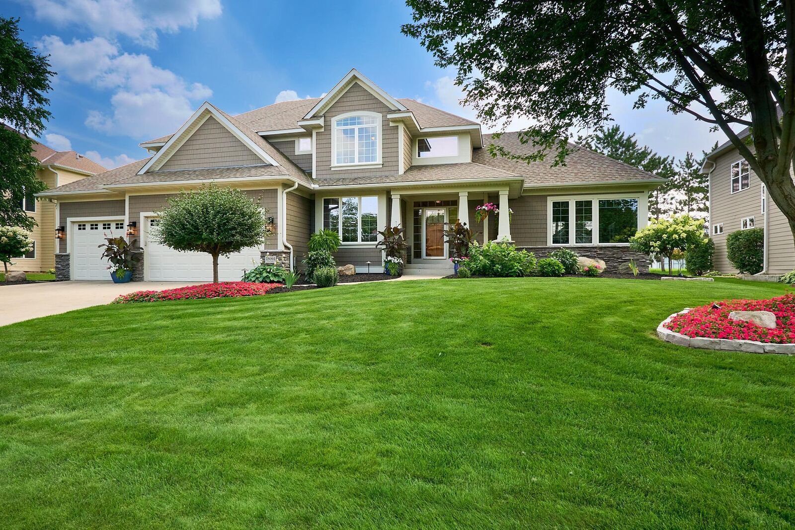 Property Photo:  18091 Cole Court  MN 55347 