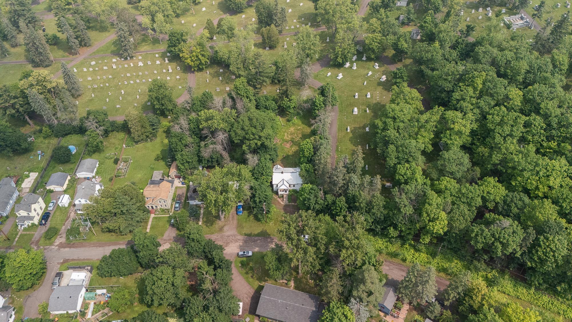 Property Photo:  125 Carlisle Avenue  MN 55803 