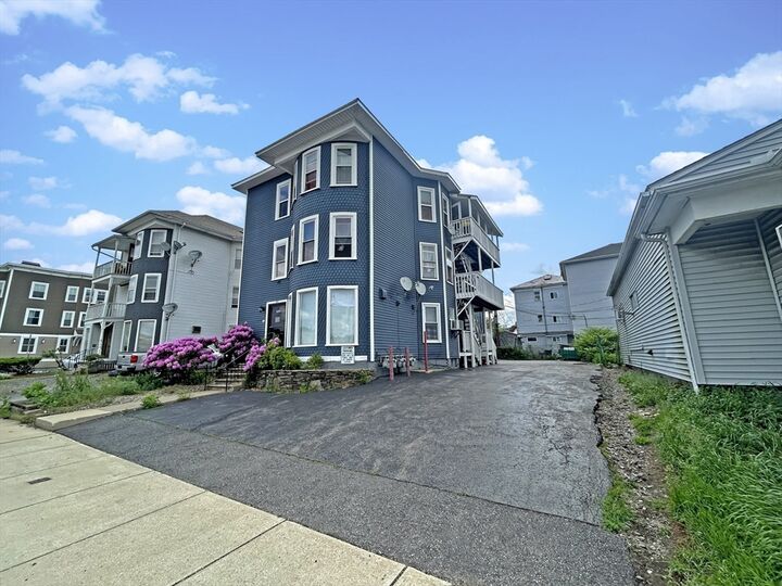 Property Photo:  345 Park Ave  MA 01610 