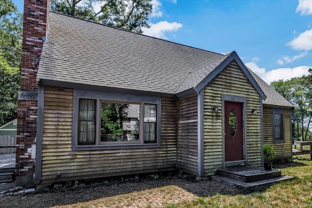 Property Photo:  82 Ashumet Ave  MA 02649 