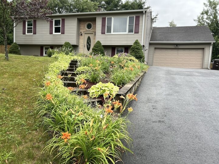 1085 North Street Ext.  Agawam MA 01030 photo