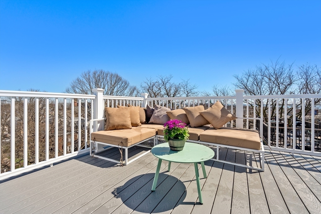Property Photo: 9 Thomas Park 7 MA 02127