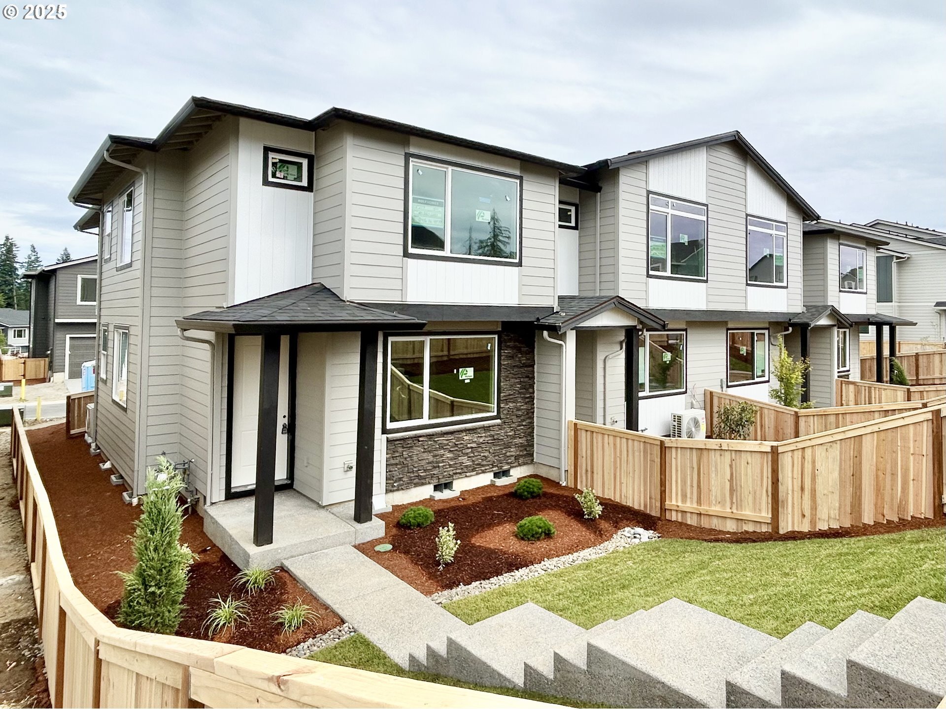 Property Photo:  18406 NE 43rd Pl Lot 207  WA 98686 