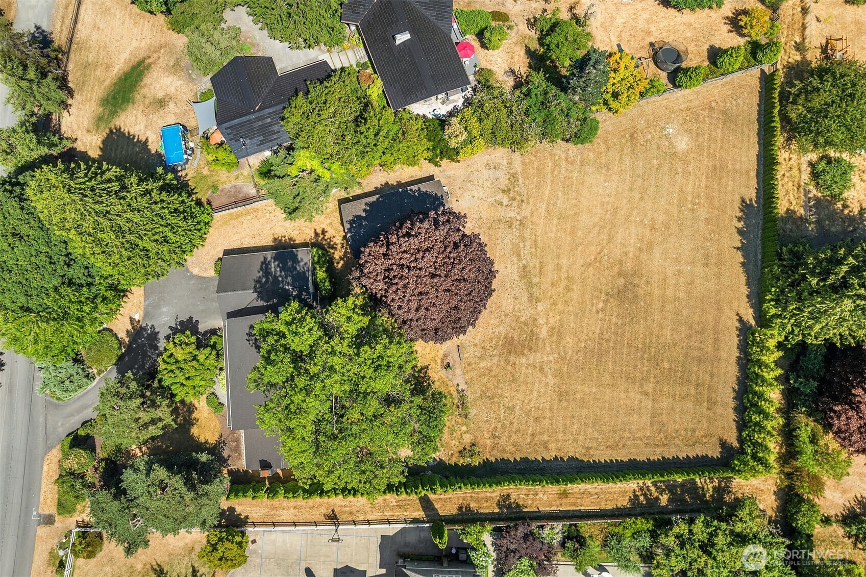Property Photo: 6140 130th Avenue NE WA 98033