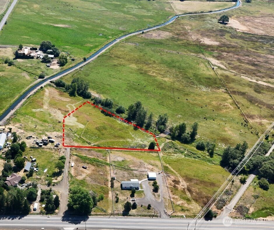 Property Photo: 0 Reecer Creek Rd WA 98926