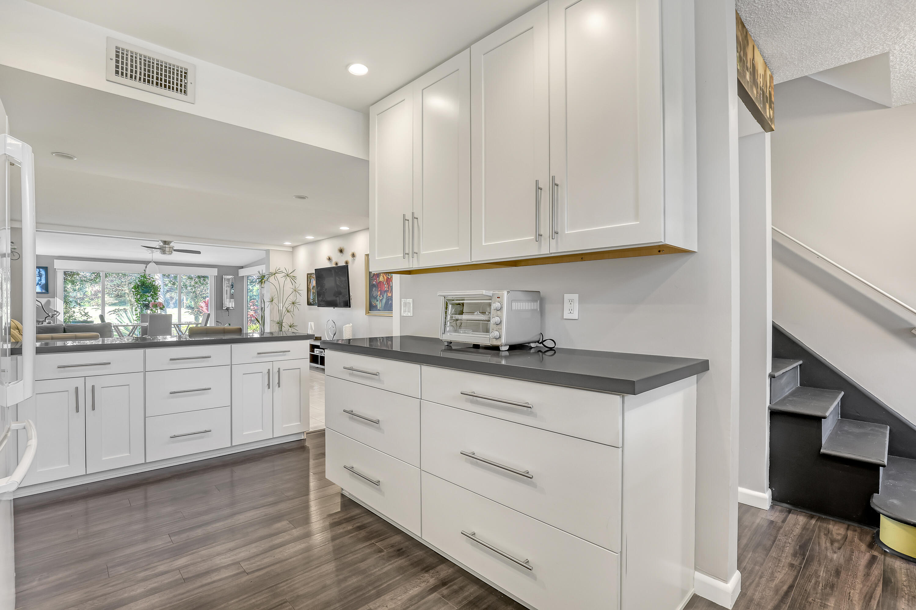 Property Photo: 4797 Esedra Court FL 33467