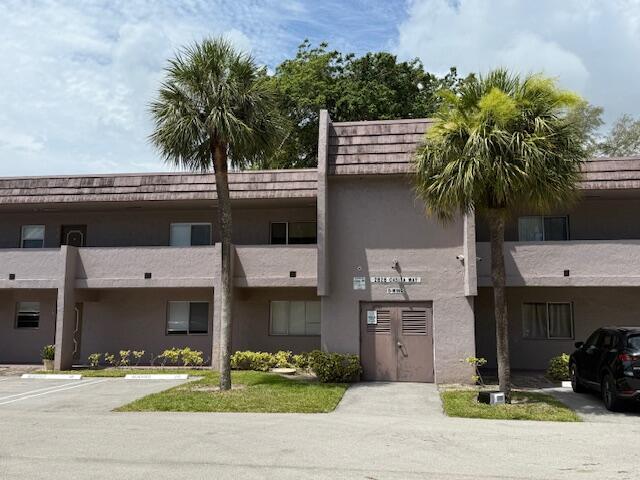 Property Photo:  2828 Casita Way 211  FL 33445 