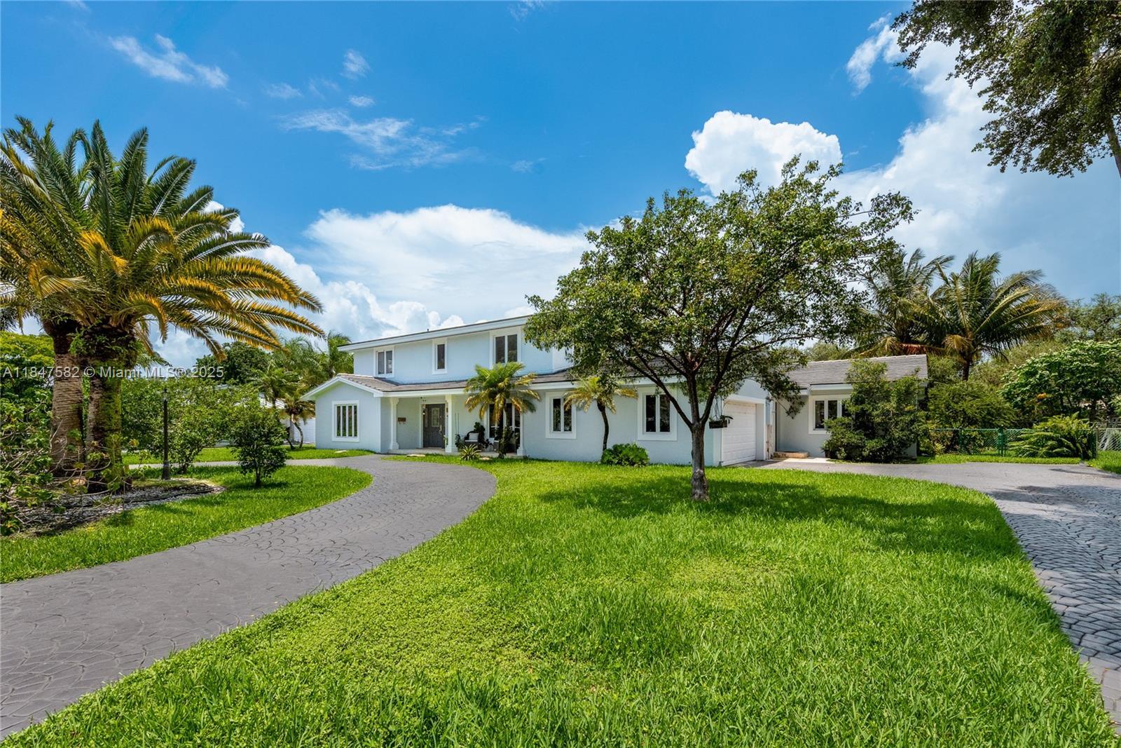 13020 SW 70th Ave  Pinecrest FL 33156 photo