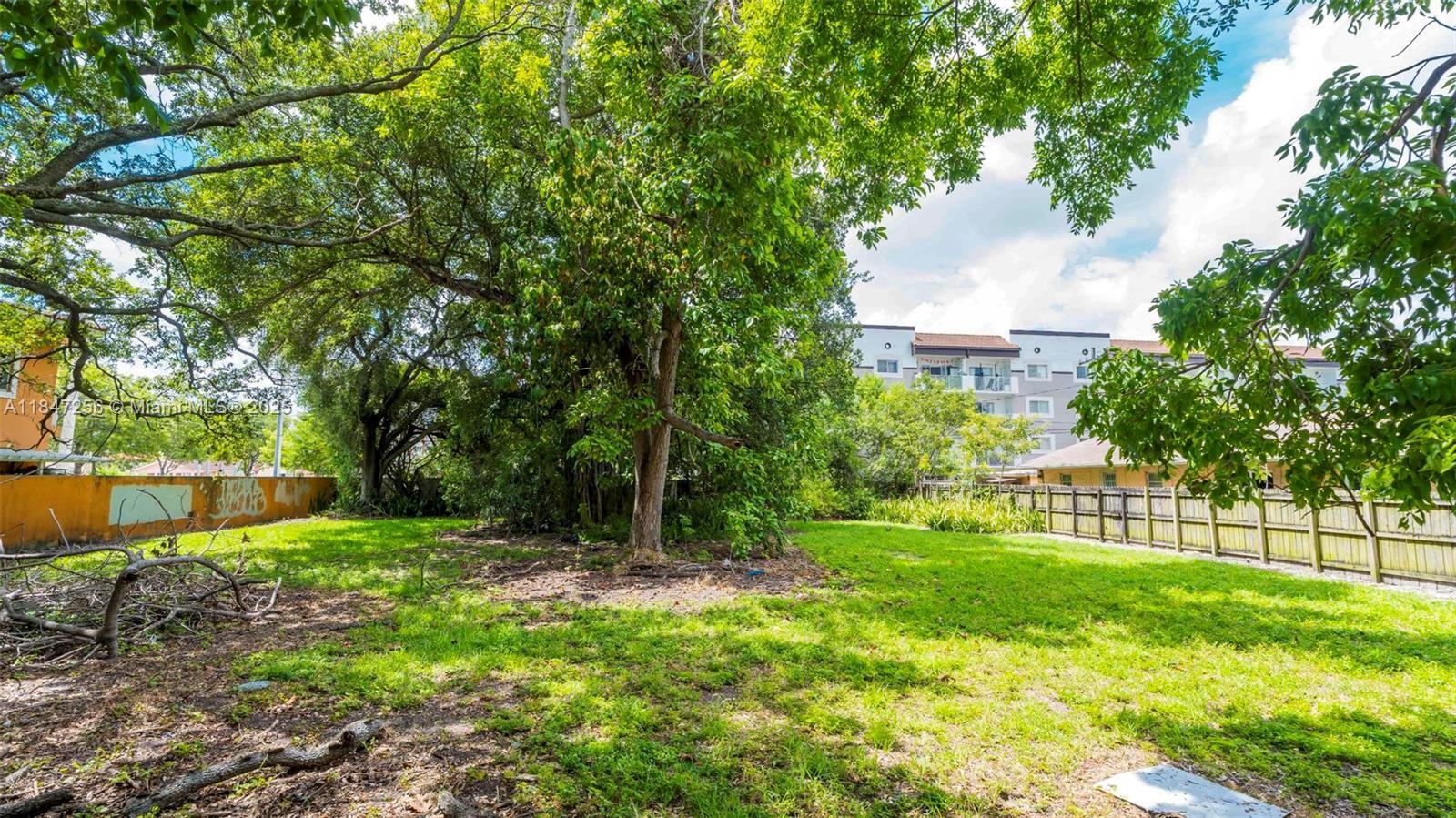 Property Photo: 174 E 4th St FL 33010