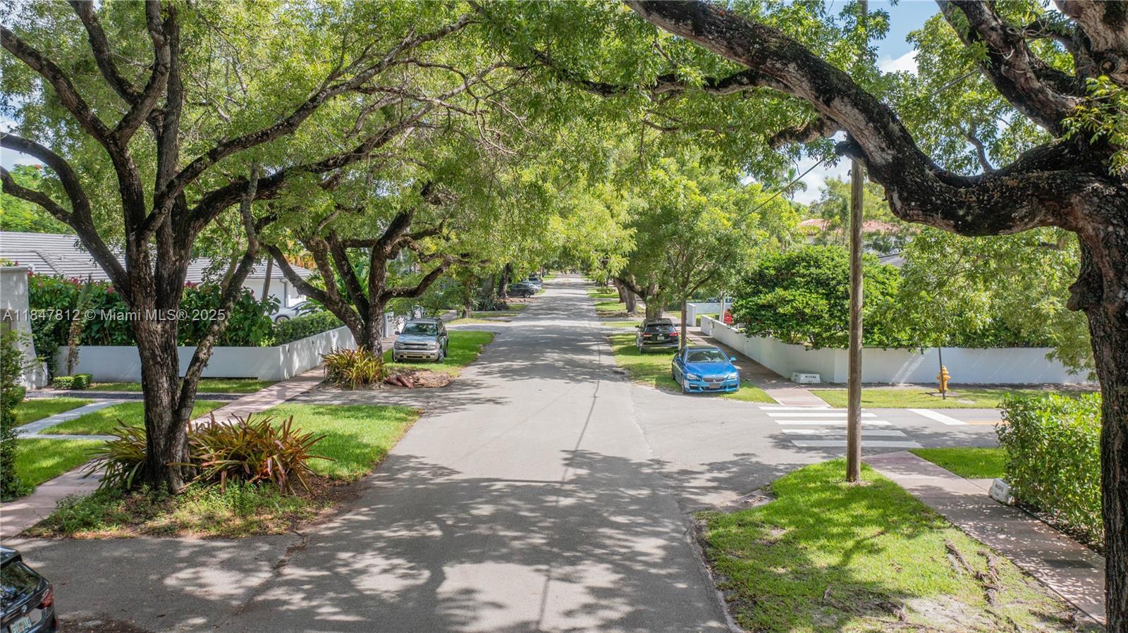 Property Photo:  1500 Madrid St  FL 33134 