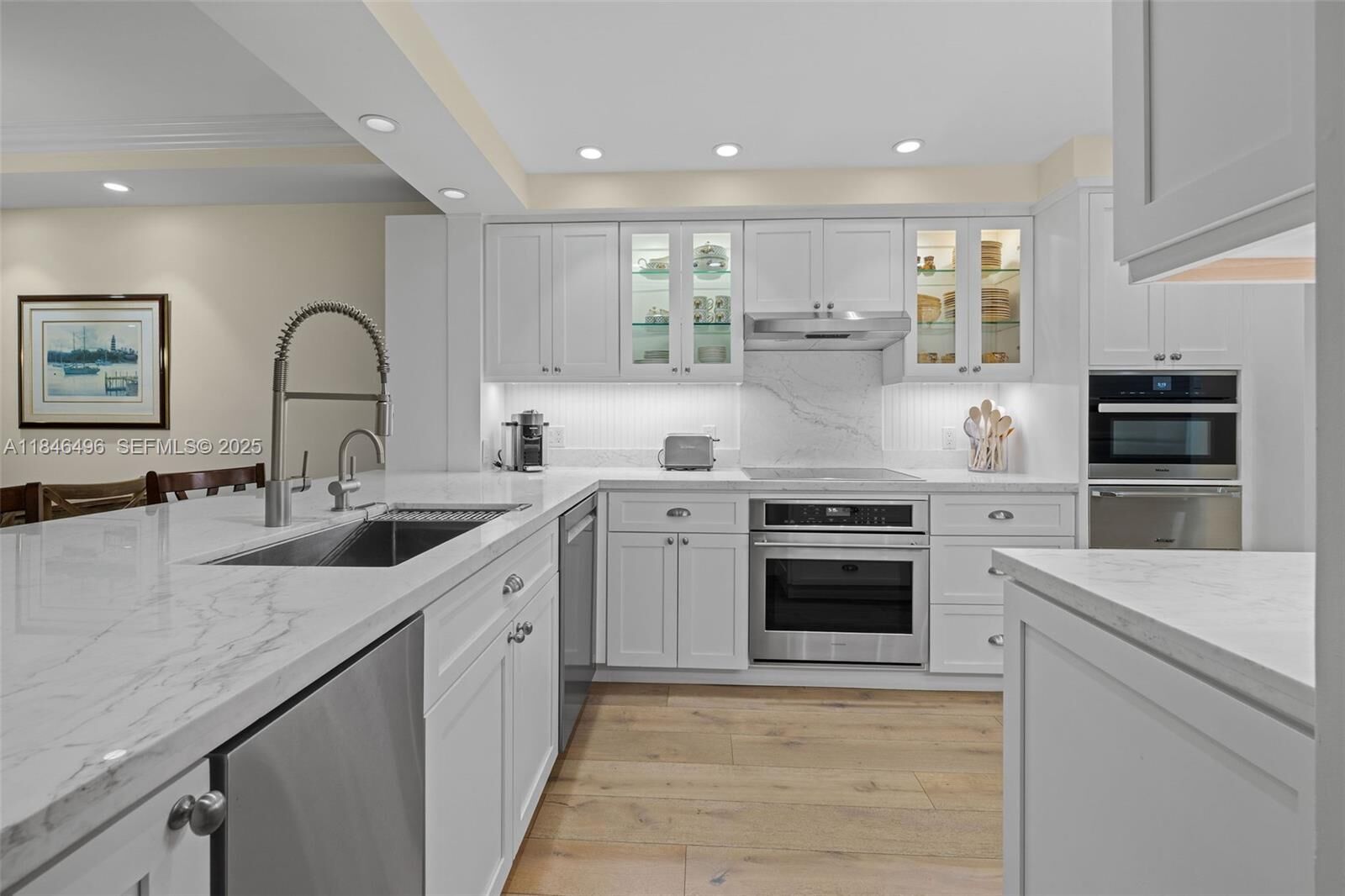 Property Photo: 2600 Cardena St 2 FL 33134