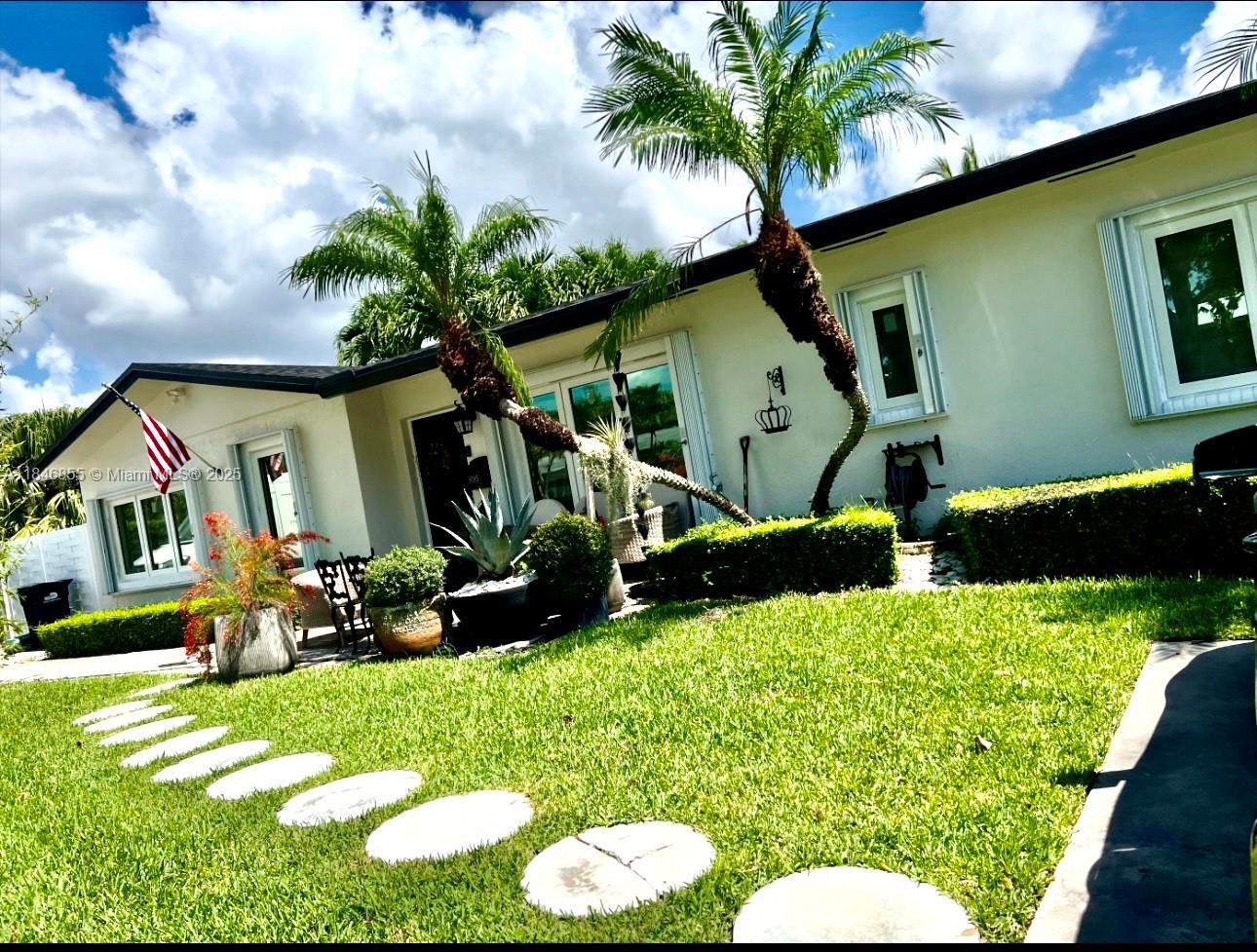 Property Photo:  9385 SW 185th St  FL 33157 