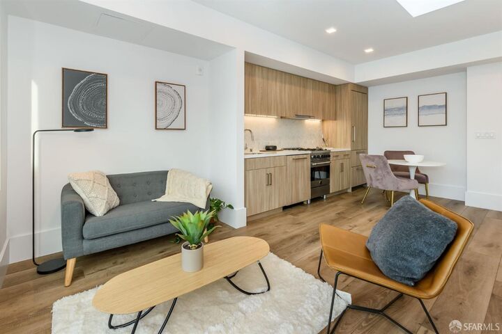Property Photo: 1288 Howard Street 515 CA 94103