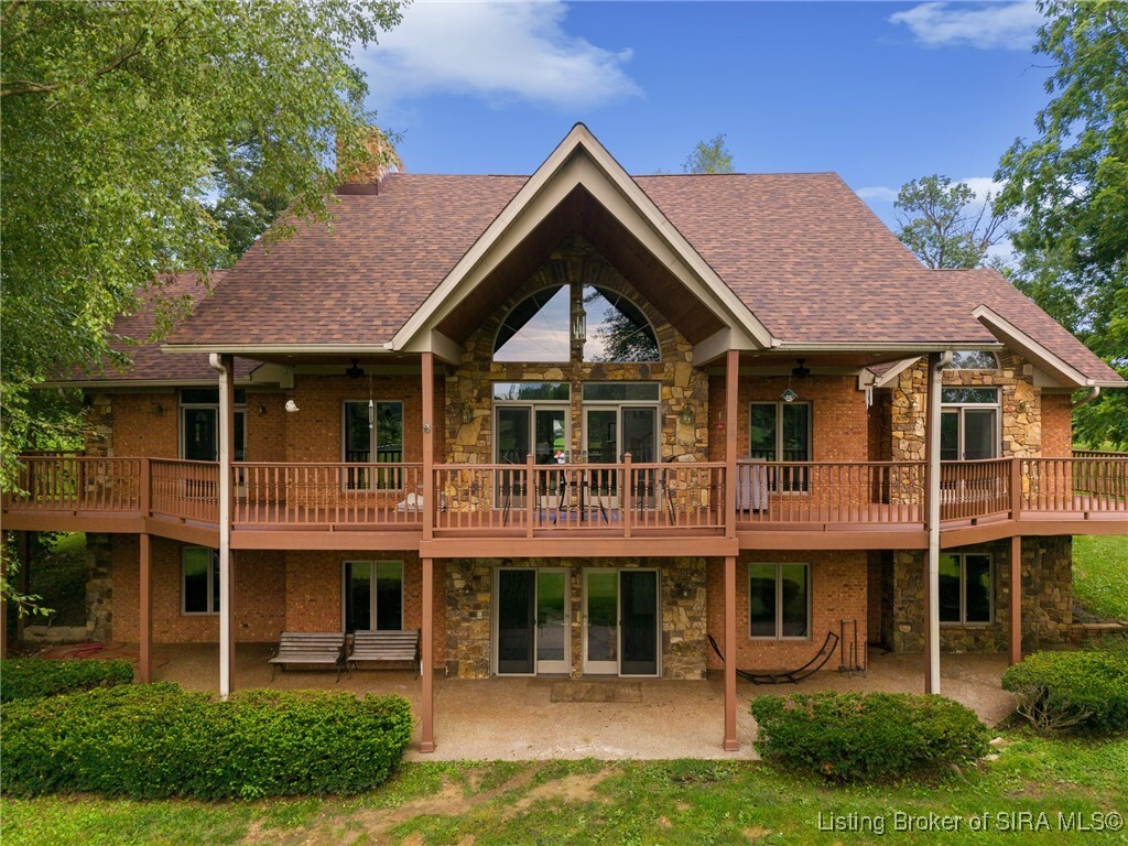 Property Photo: 16708 Clapp Road IN 47163