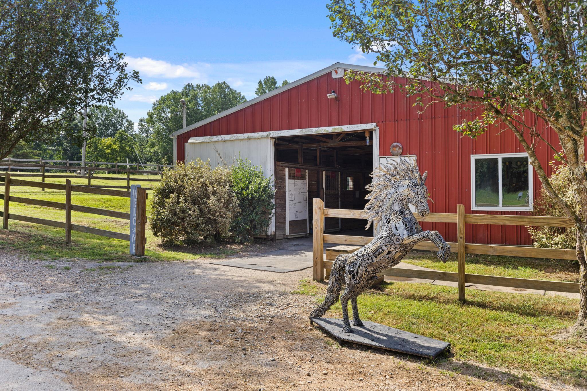Property Photo: 7801 Co Rd 61 AL 35634 - FLORENCE
