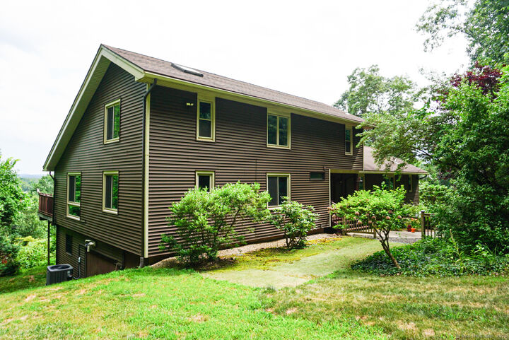 1450 Mount Carmel Avenue  Hamden CT 06518 photo