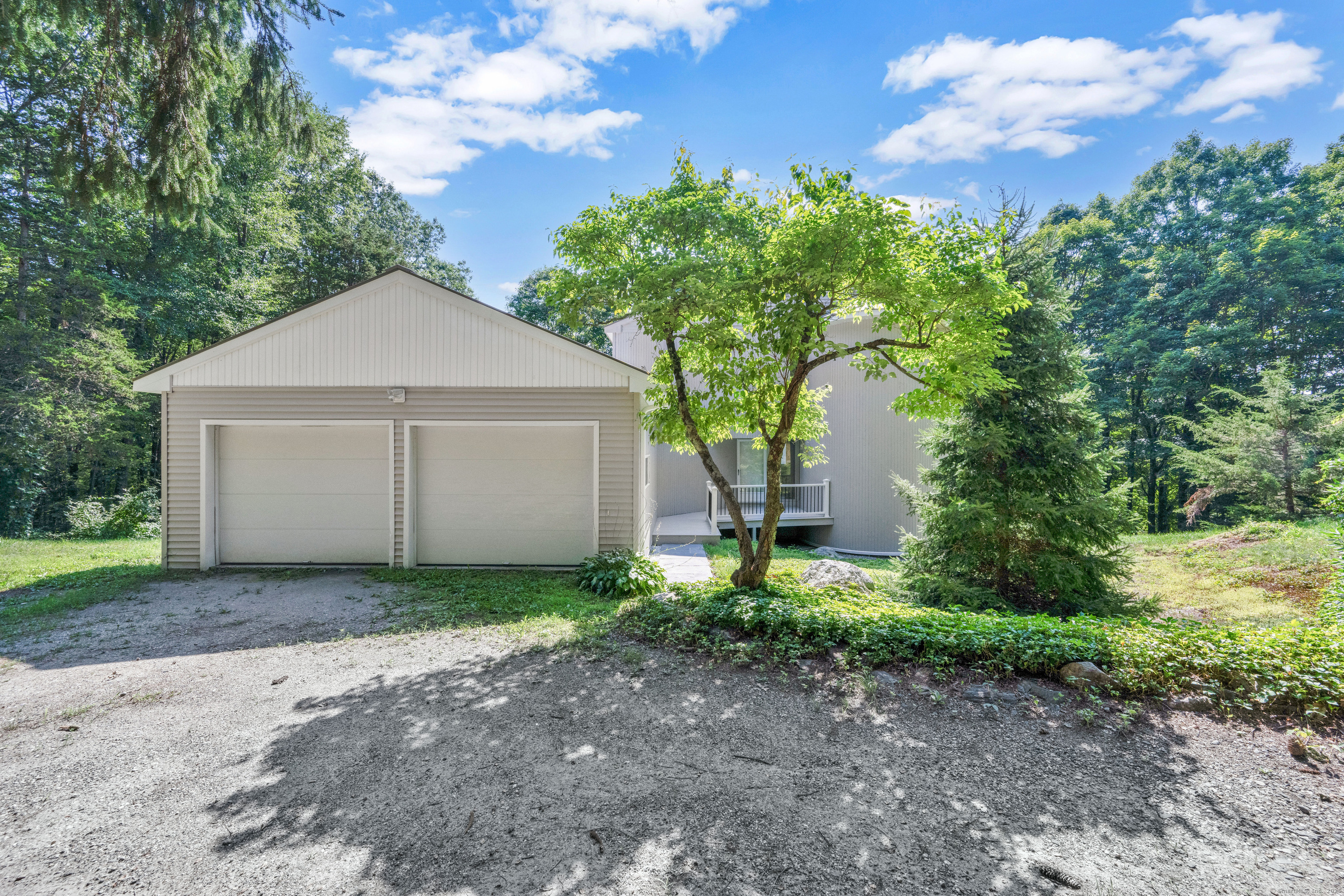 Property Photo: 54 Barnes Hill Road CT 06013