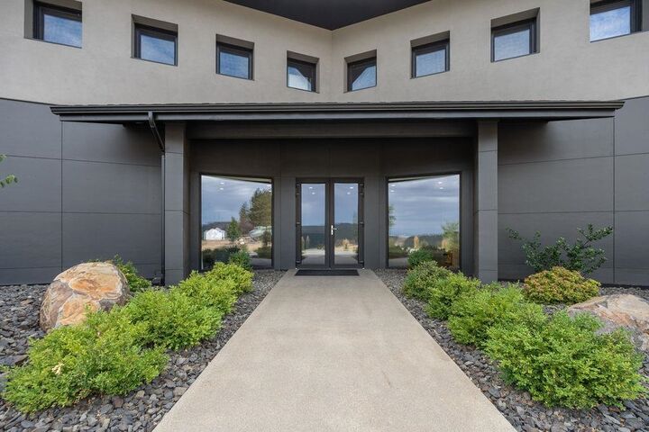 Property Photo: 19023 / 19027 E Terrapin Ln WA 99027