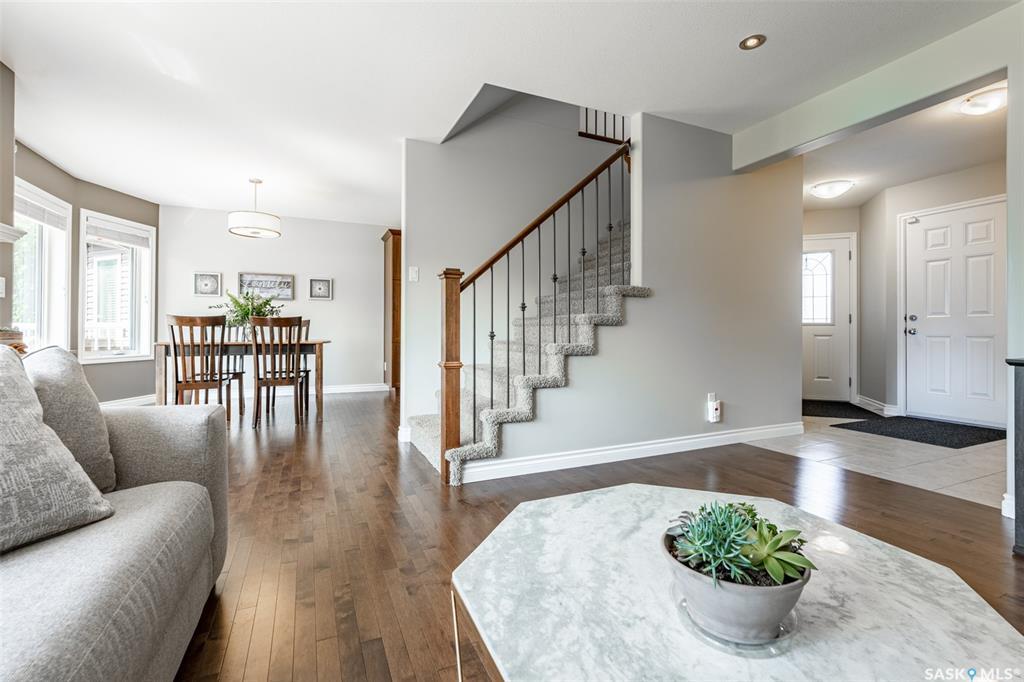 Property Photo: 466 Lehrer Manor SK S7R 0L3