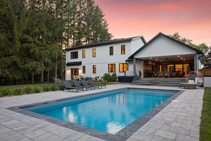 Property Photo:  39 Silvercreek Drive  ON L9Y 4W9 