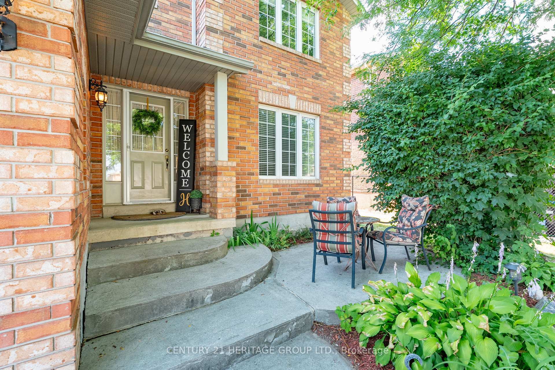 Property Photo:  214 Melbourne Drive  ON L3Z 2Y8 