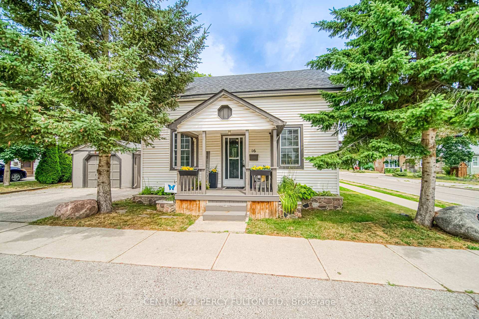 Property Photo: 16 Second Street ON L1C 2B2