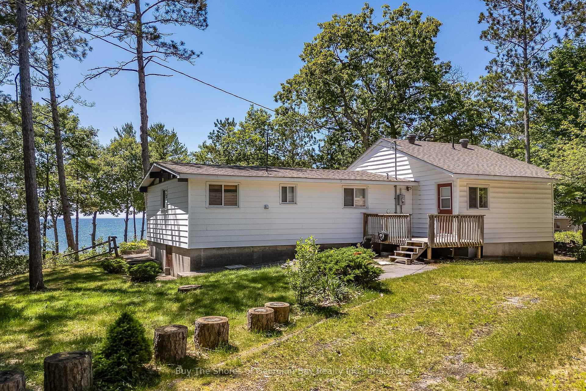 Photo de la propriété: 8 Nassau Court ON L9M 0H3