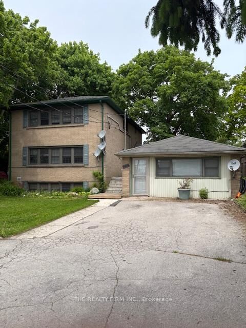 Property Photo: 7076 Longwoods Road ON N6P 1P9
