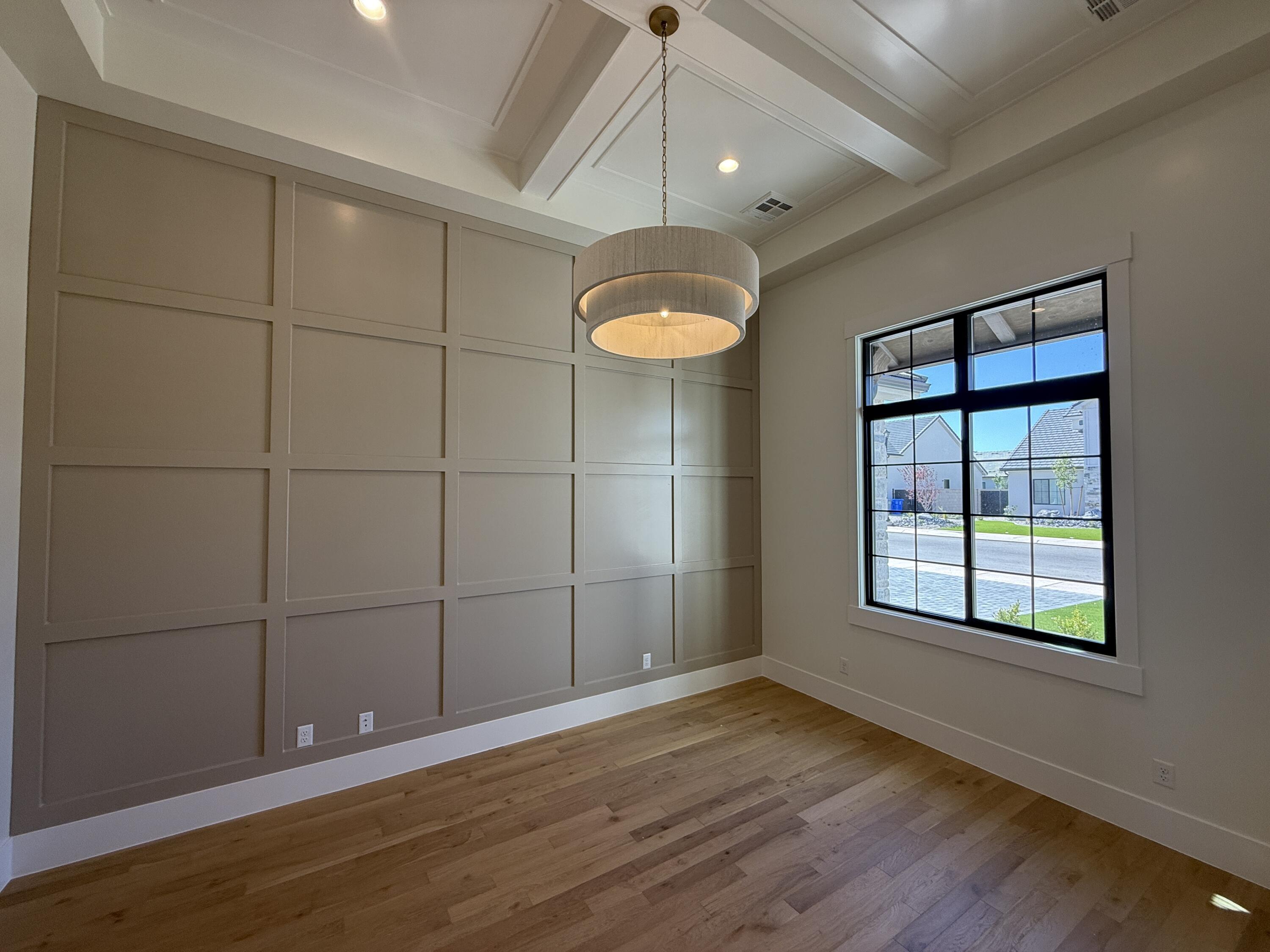 Property Photo: 2627 E Moorland Dr UT 84790