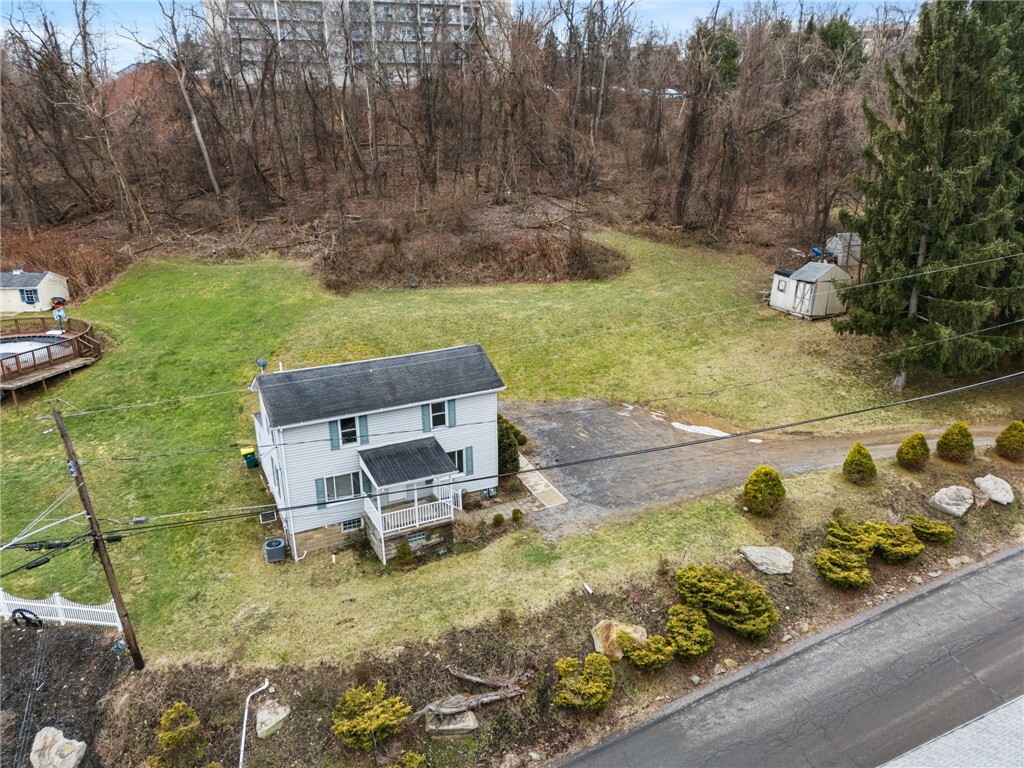 Property Photo:  1028 Moon Run Rd  PA 15136 