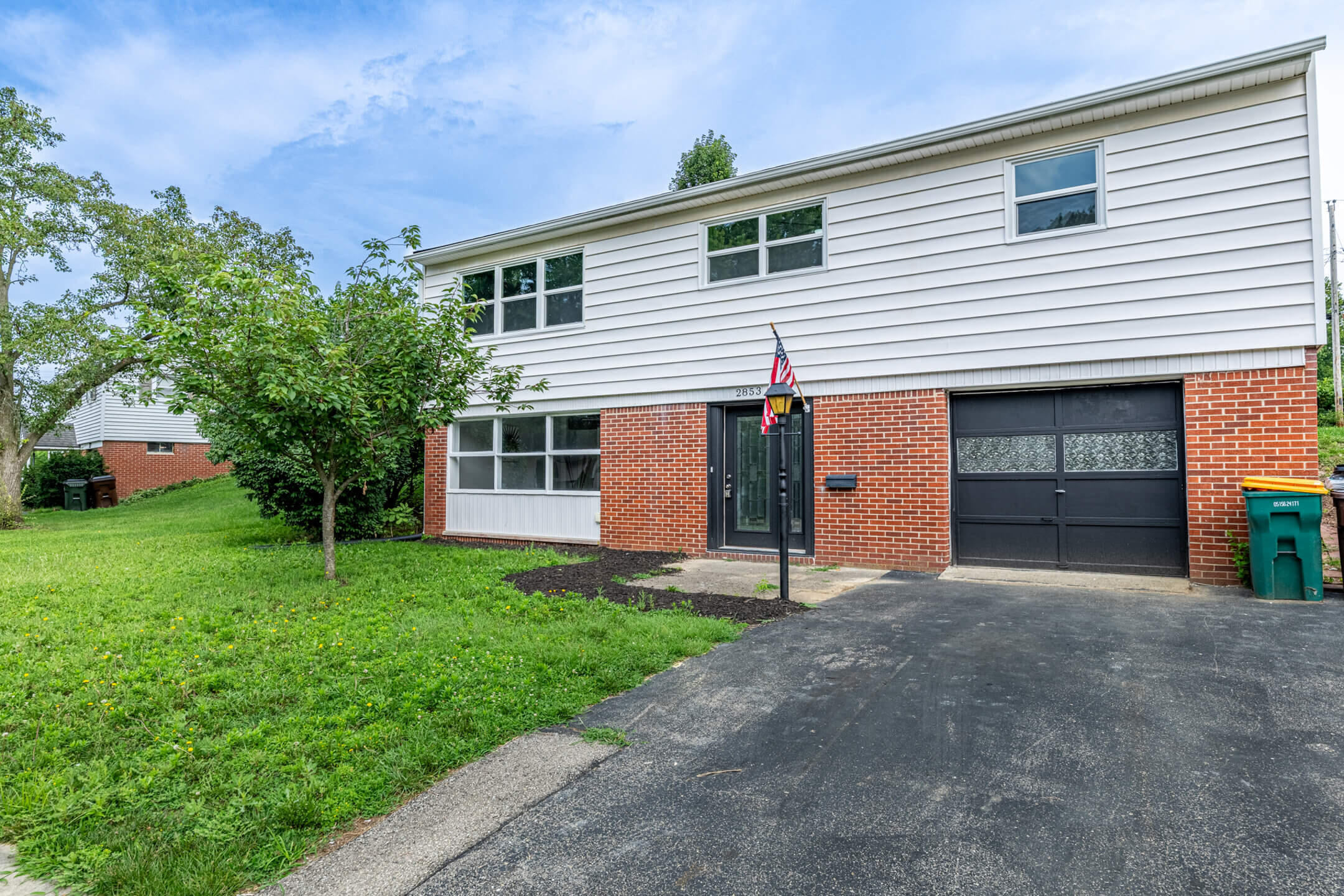 Property Photo:  2853 Comanche Drive  OH 45420 
