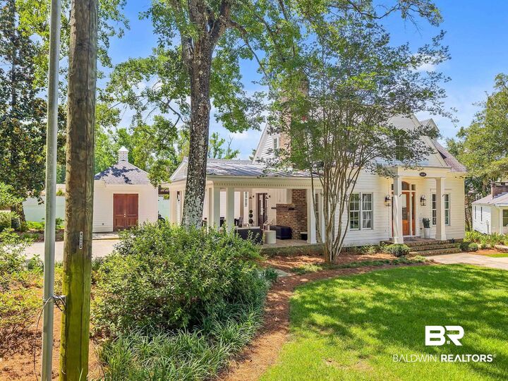 Property Photo: 6818 Cedar Run AL 36532