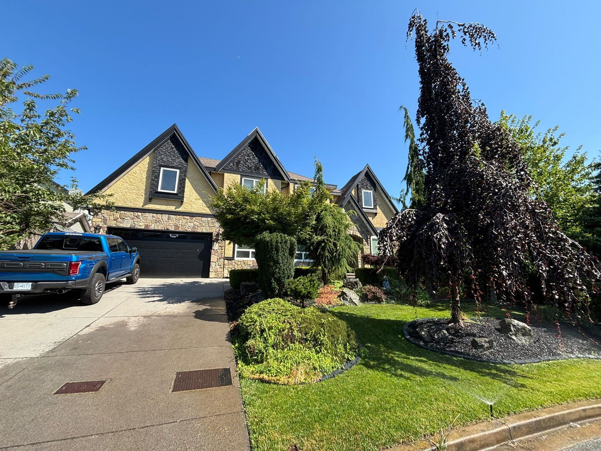 18977 55A Avenue  Surrey BC V3S 6X1 photo