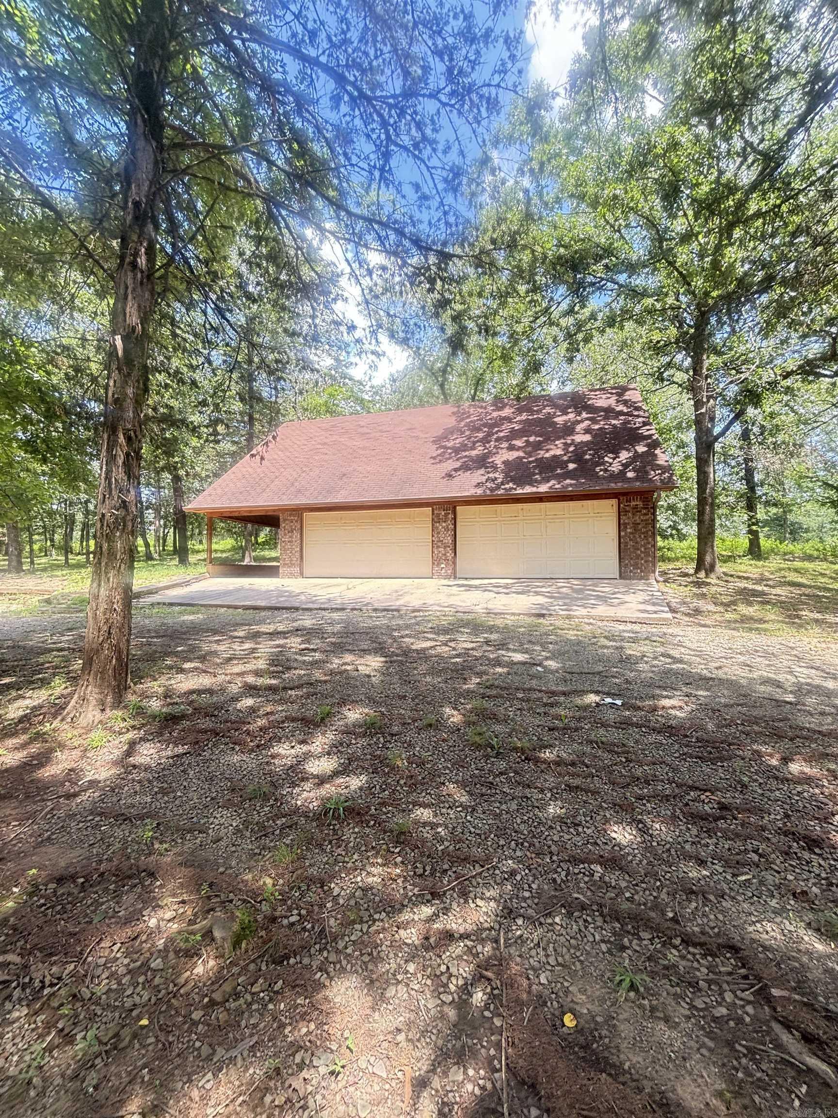 Property Photo:  13 Artesian Well Road  AR 72851 