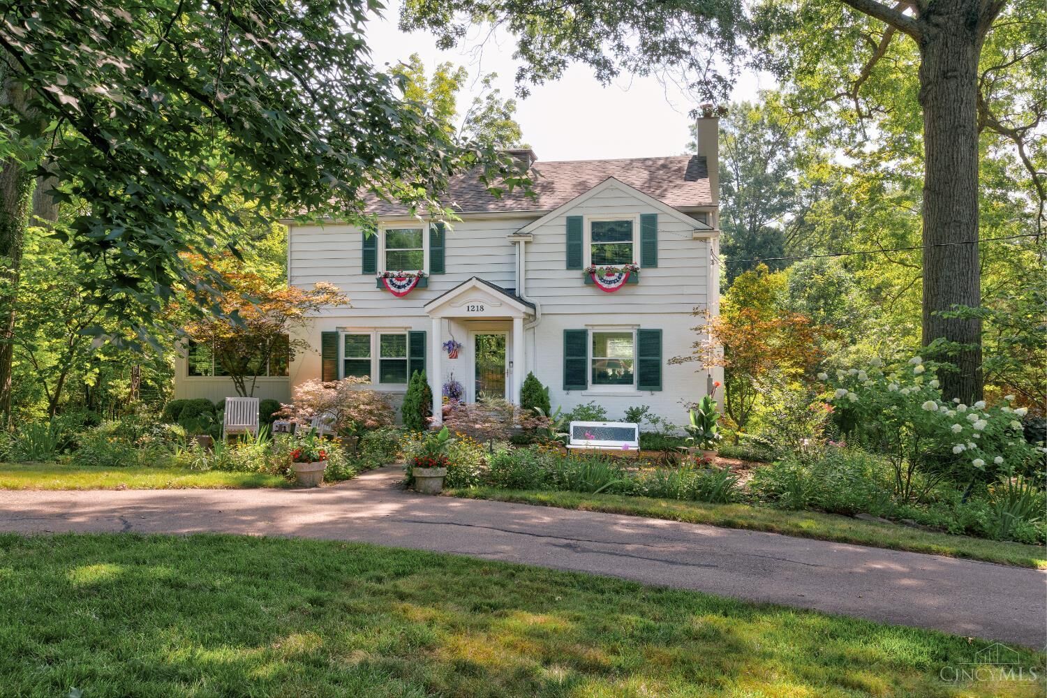 Property Photo: 1218 Eversole Road OH 45230