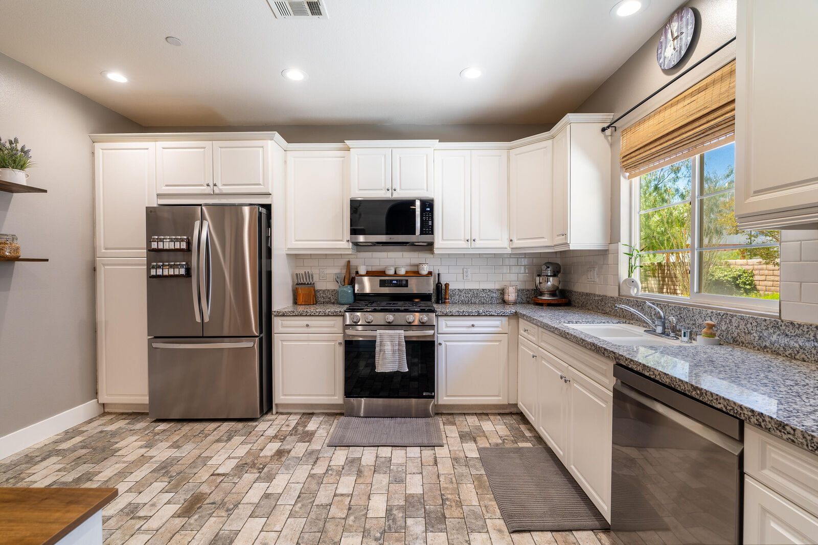 Property Photo:  217 Paseo Animado  CA 92211 