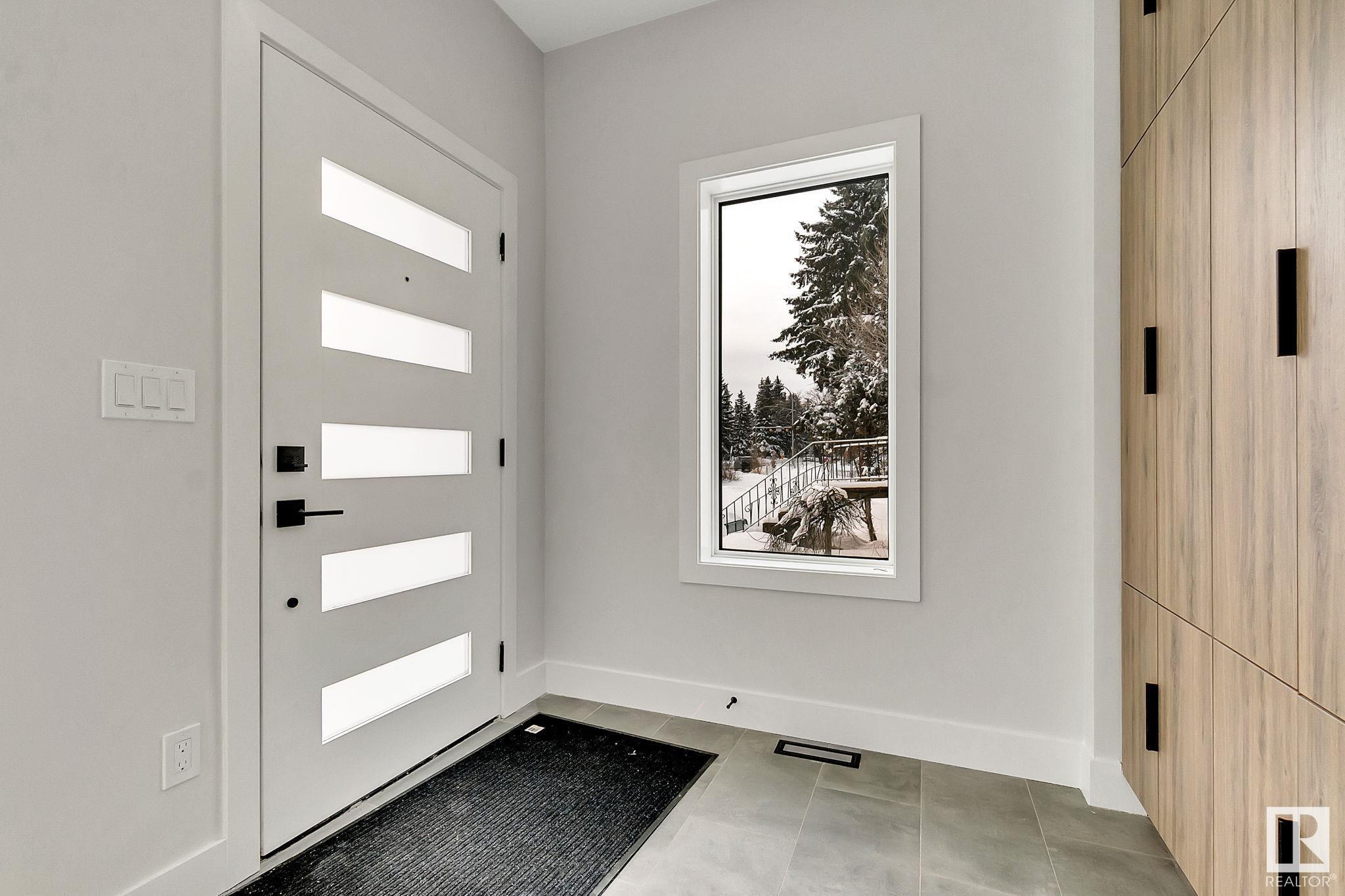 Photo de la propriété: 11132 72 Avenue NW AB T6G 0B2