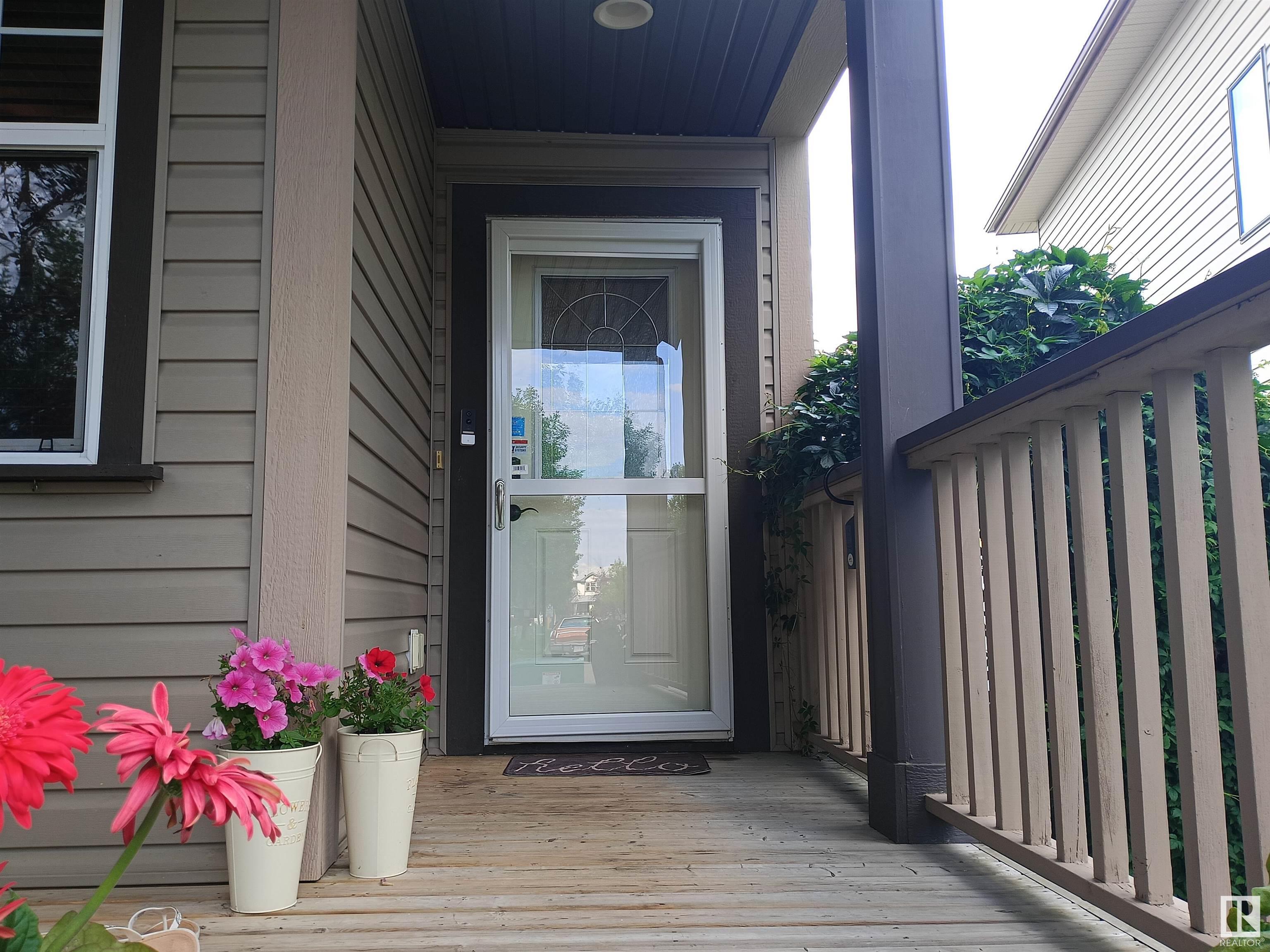 Property Photo: 5853 Sutter Place NW AB T6R 3R2