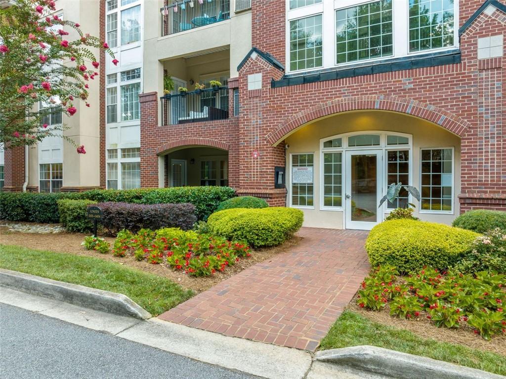 Property Photo: 3636 Habersham Rd 2207 GA 30305