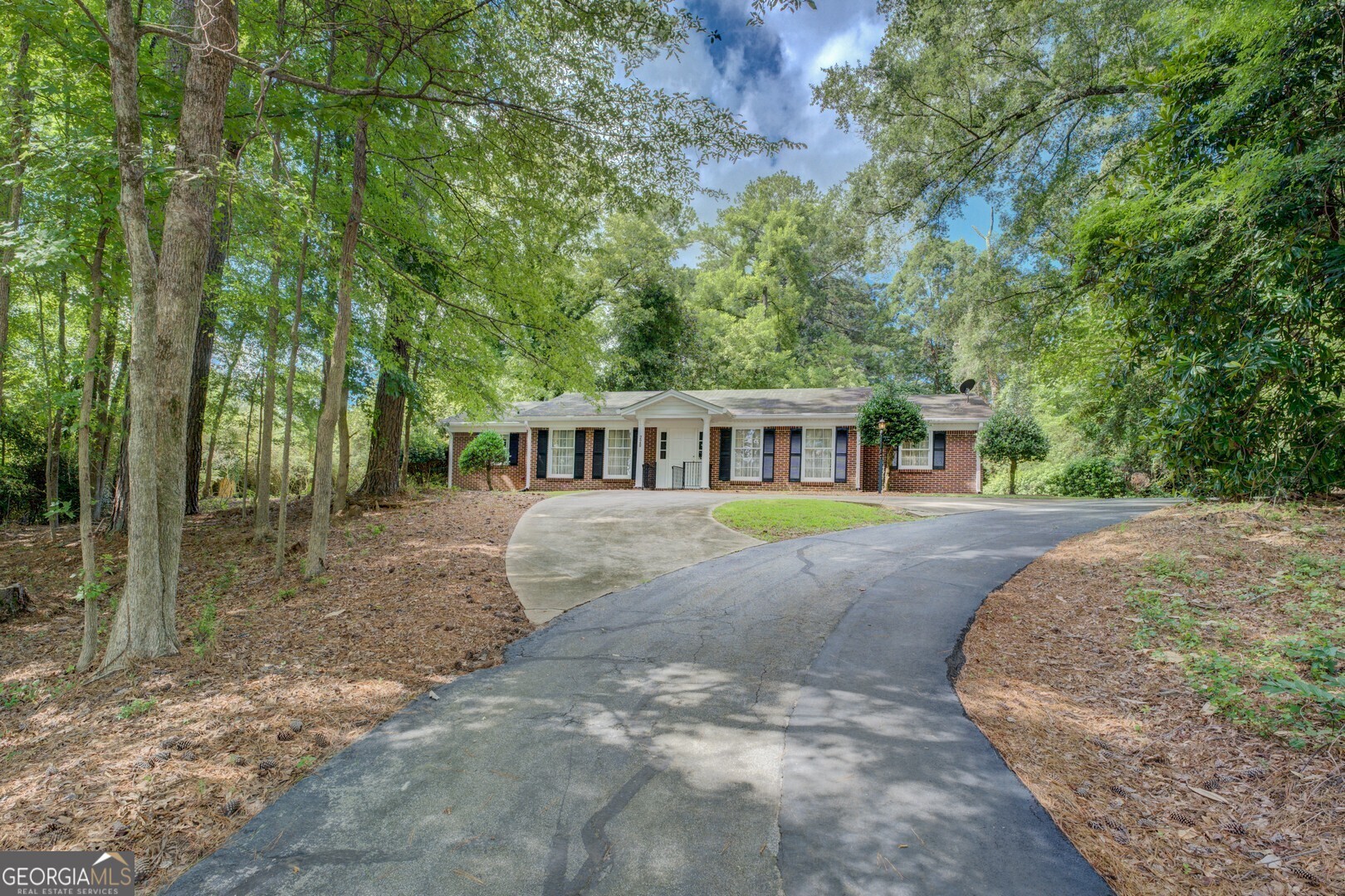 Property Photo: 10630 Highway 278 GA 30014