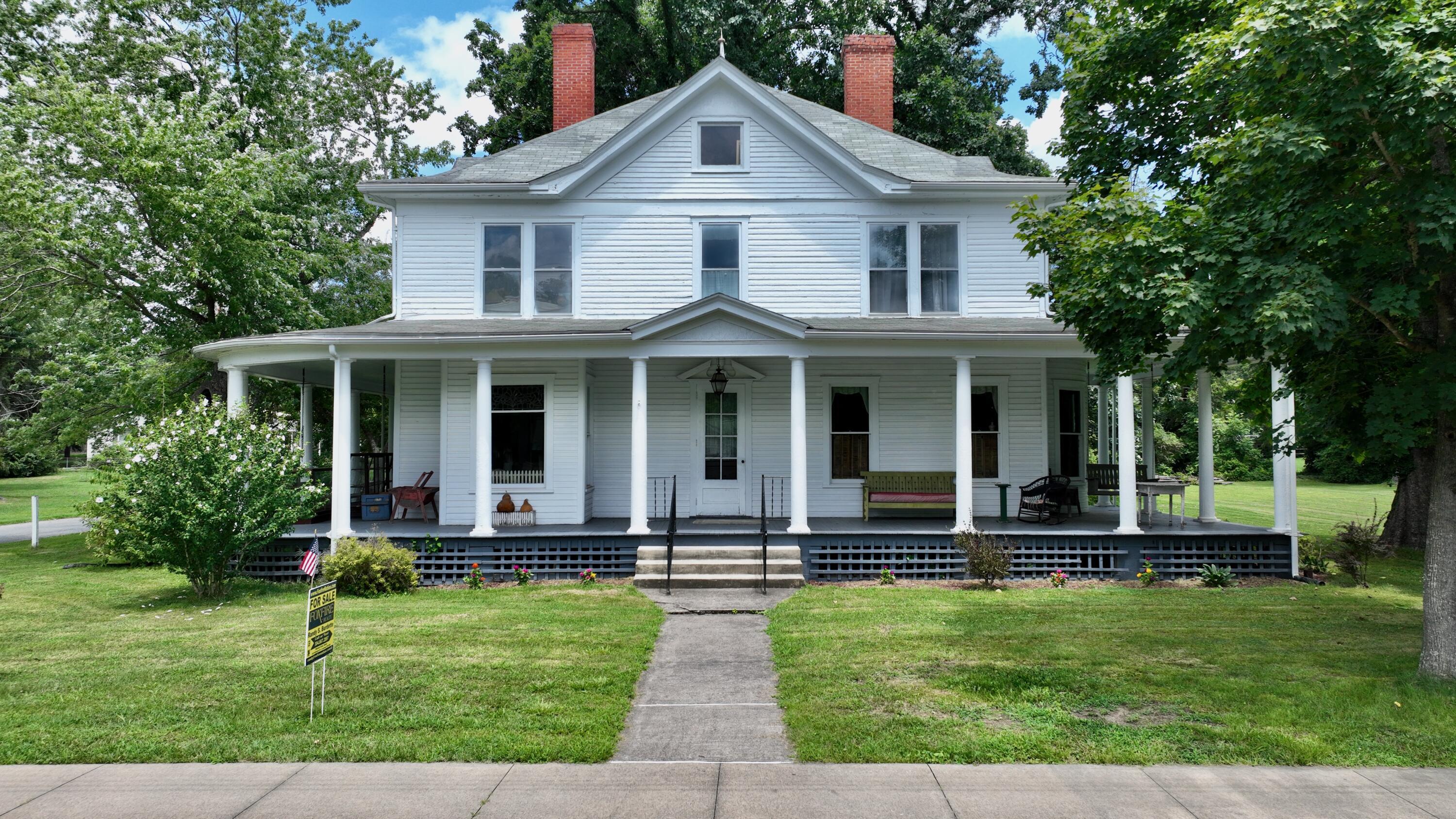 Property Photo:  192 Clay St Street  WV 24910 