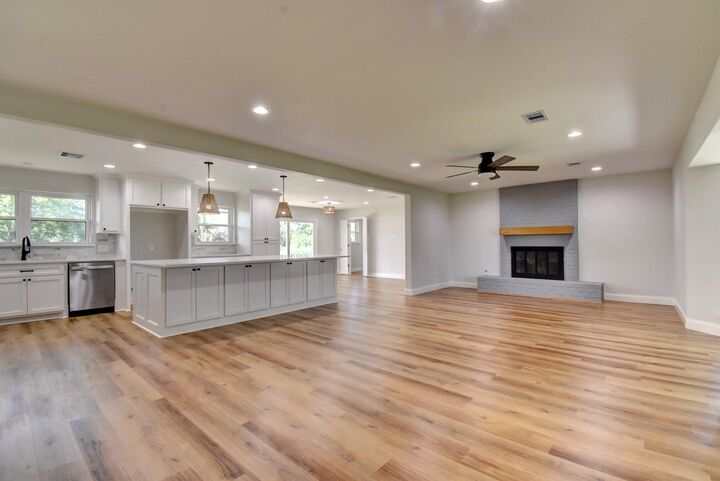 Property Photo:  1561 County Road 797  TX 77422 