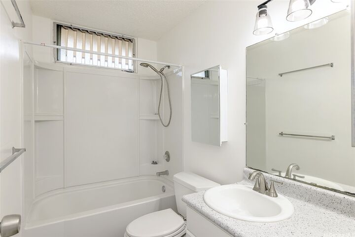 95-273 Waikalani Drive D1102  Mililani HI 96789 photo