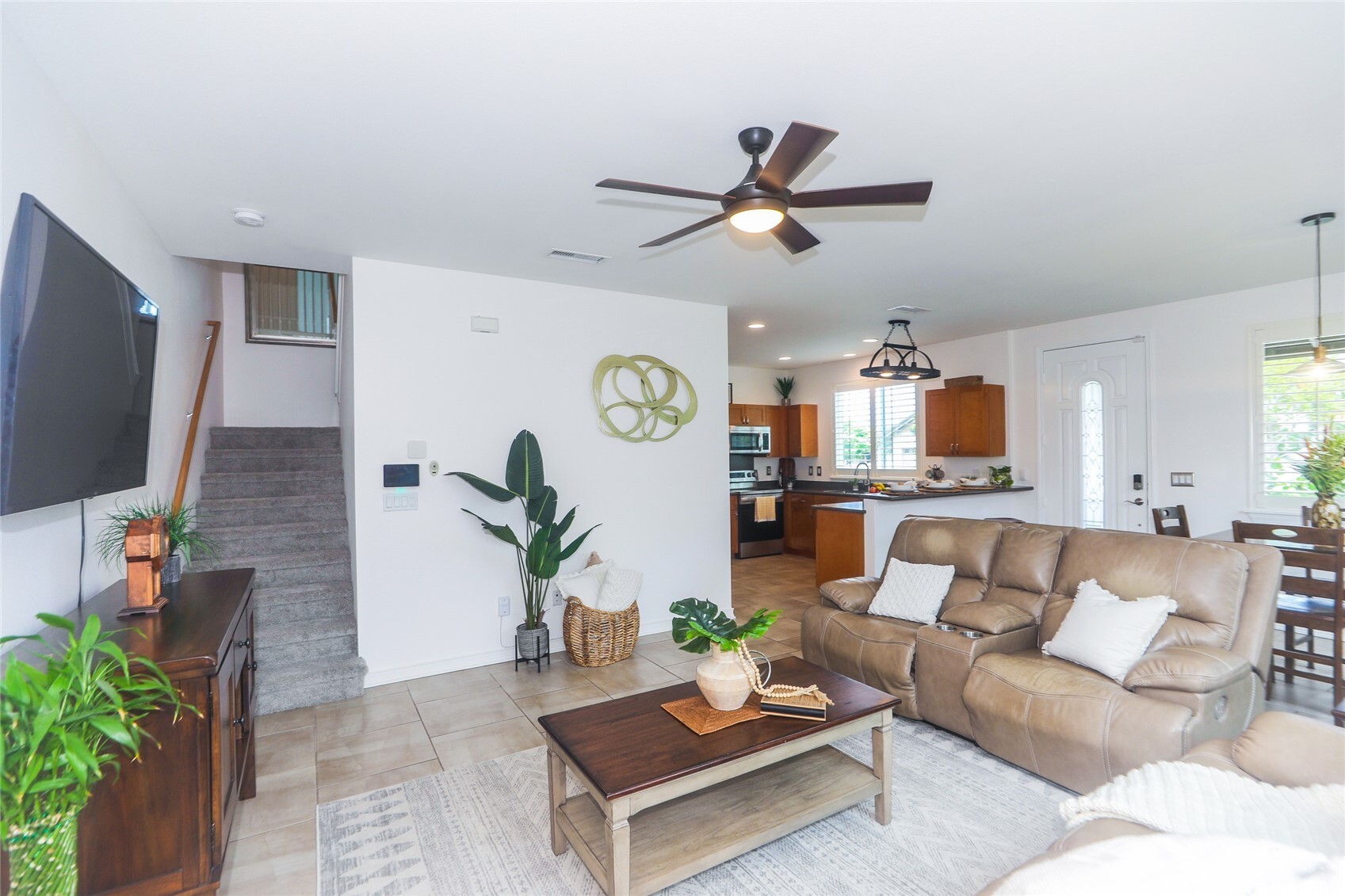 Property Photo: 409 Koakoa Street HI 96707