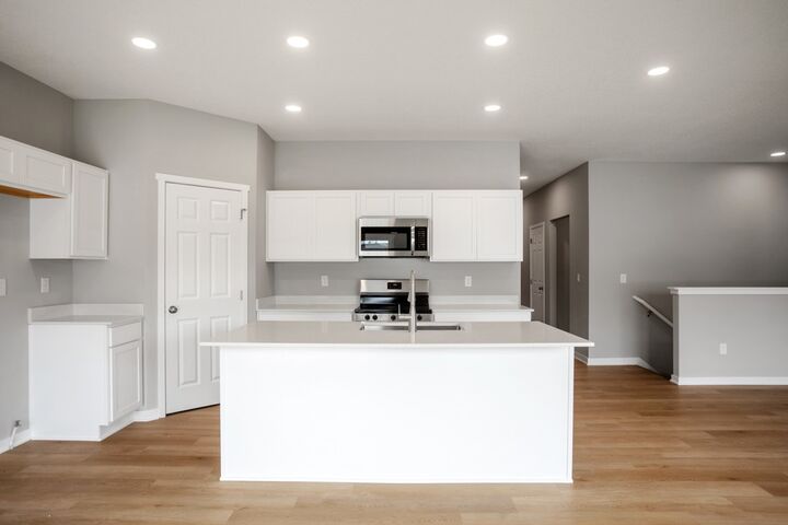 Property Photo: 500 Ironwood Avenue IA 50276