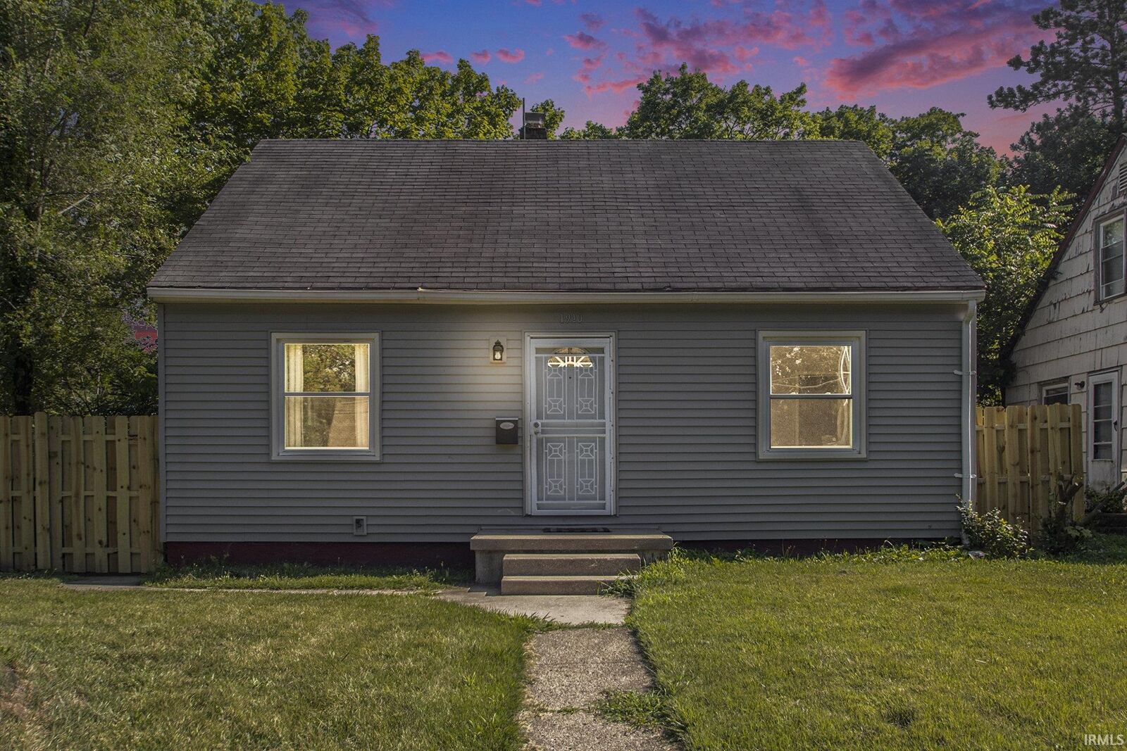 Property Photo:  1910 Bergan Street  IN 46628-3304 