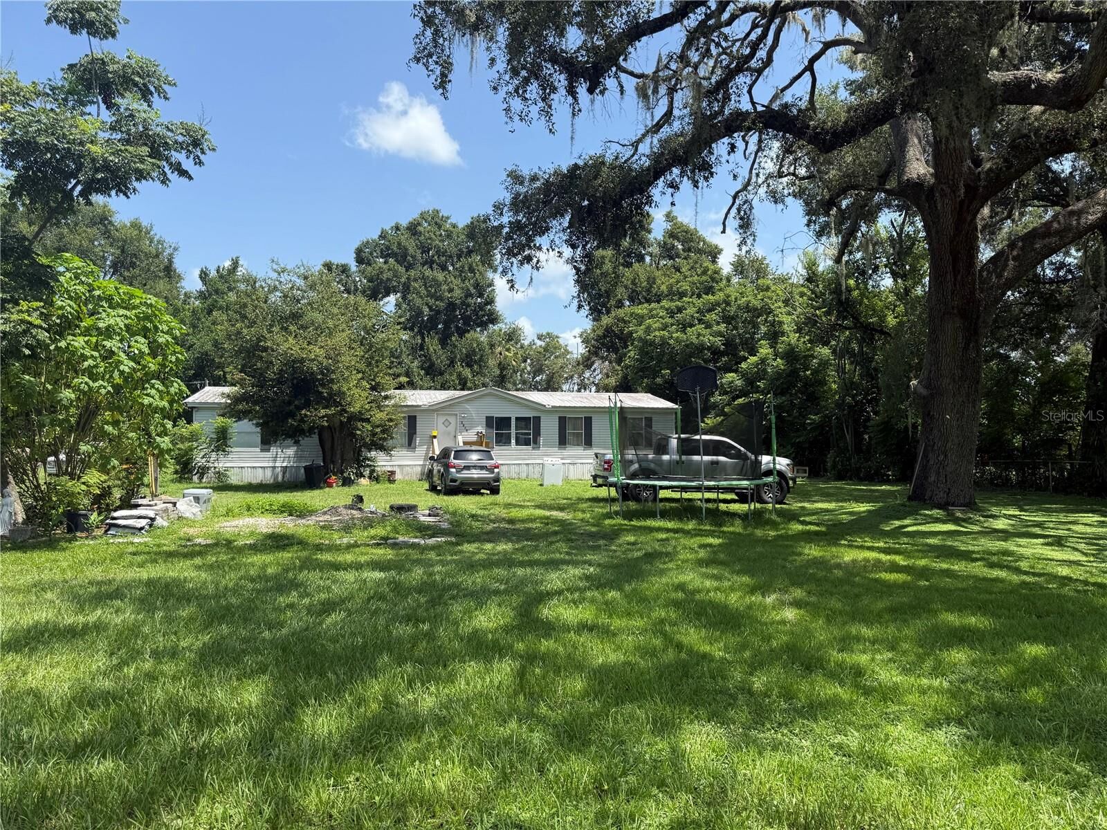 Property Photo: 39605 Drew Drive FL 33525